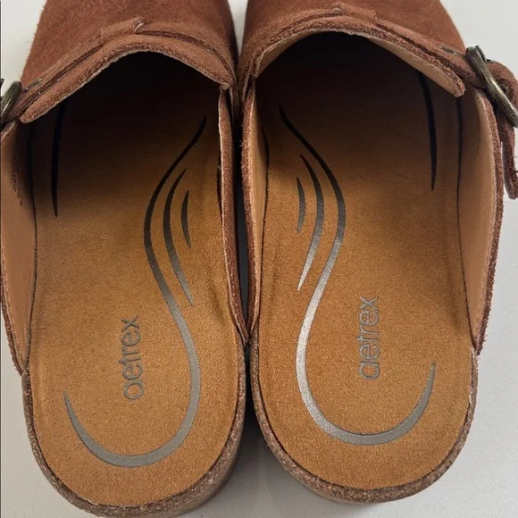 Aetrex Madison clogs. NWOT size 7.5-8 - Picture 8 of 16
